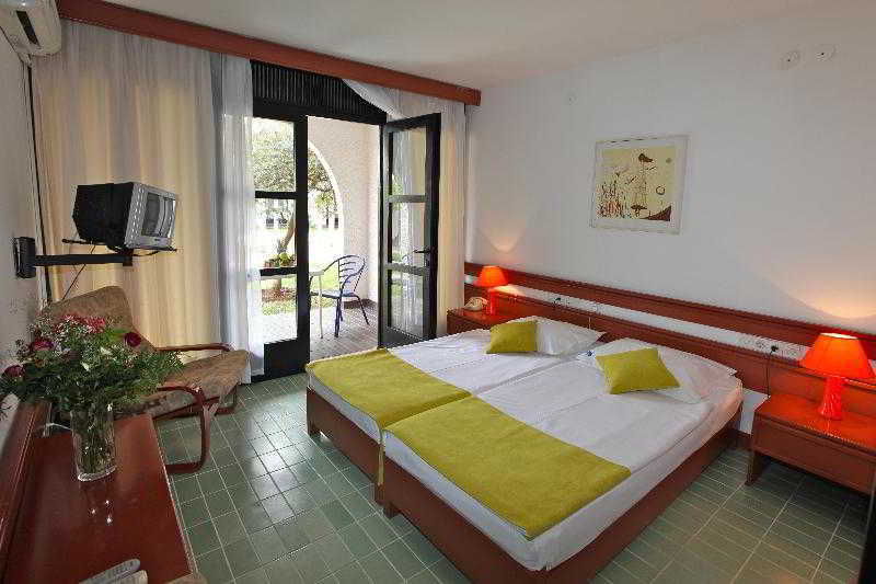 Slovenska Plaza 3* Budva