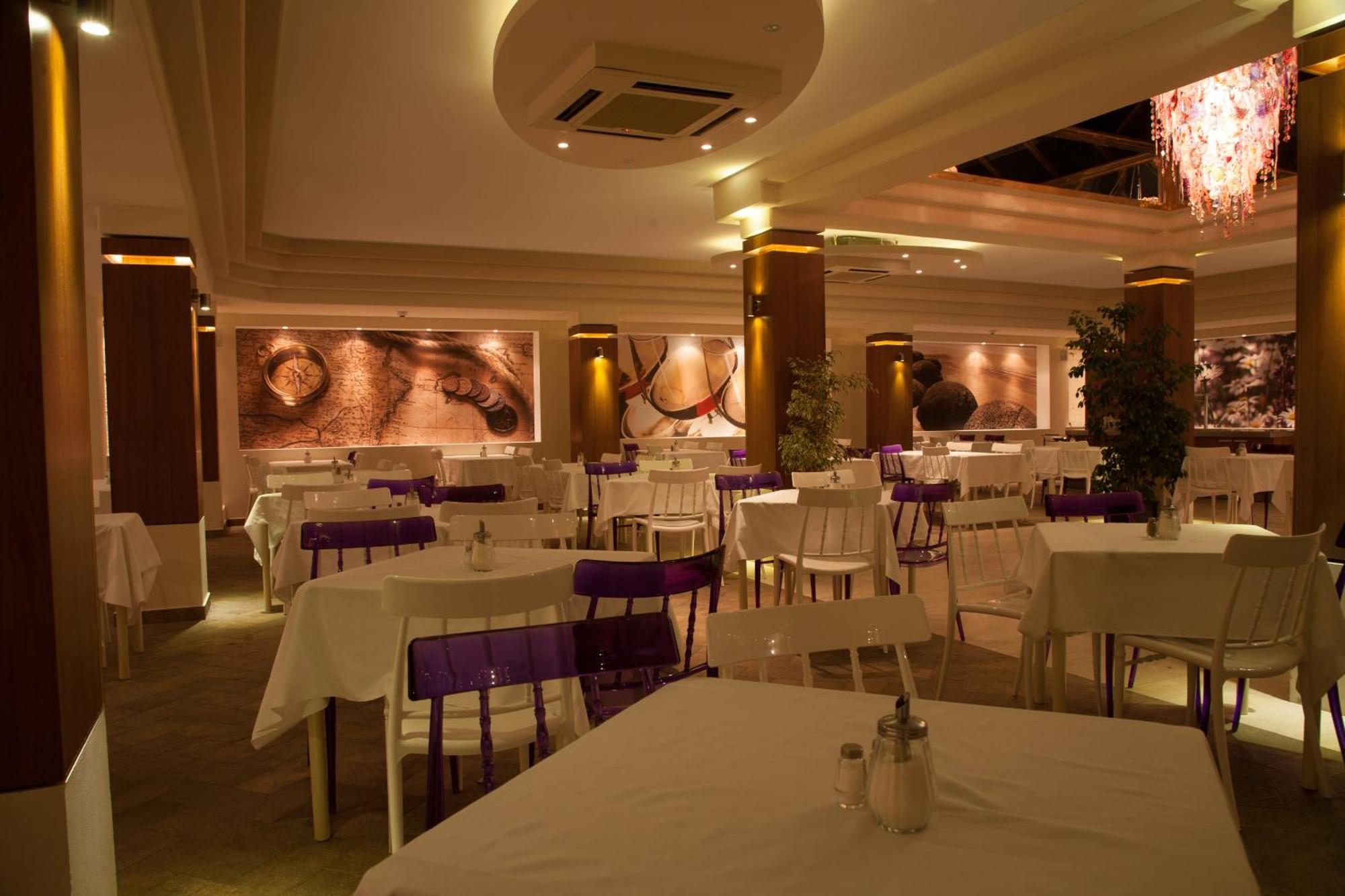 Slovenska Plaza Budva