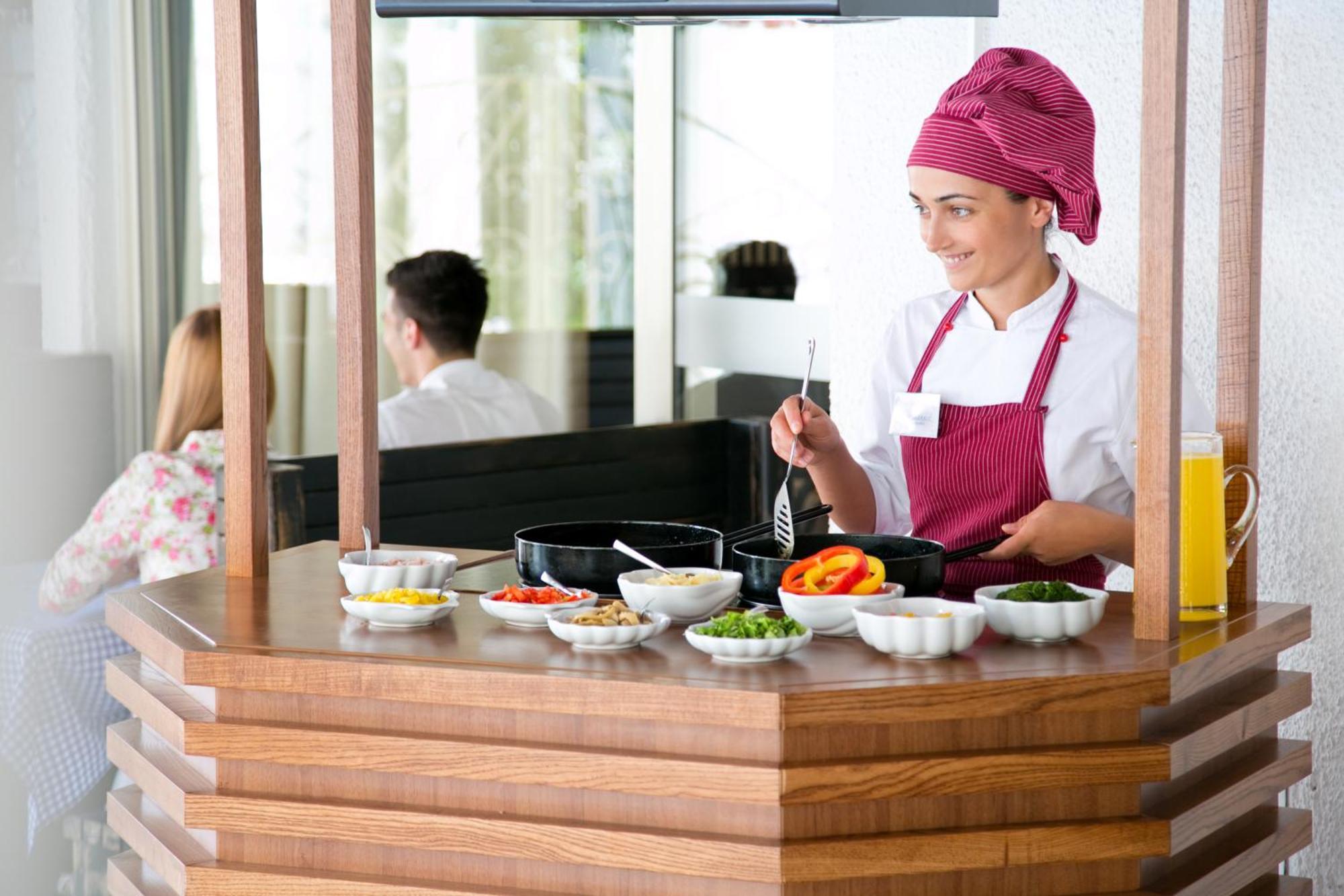 Slovenska Plaza Hotel Budva