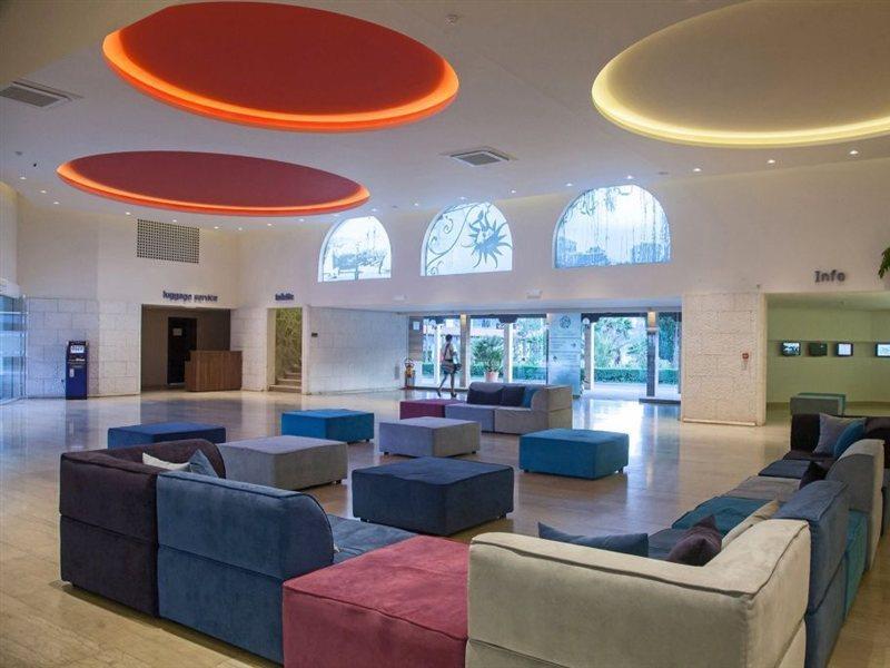 Slovenska Plaza Hotel