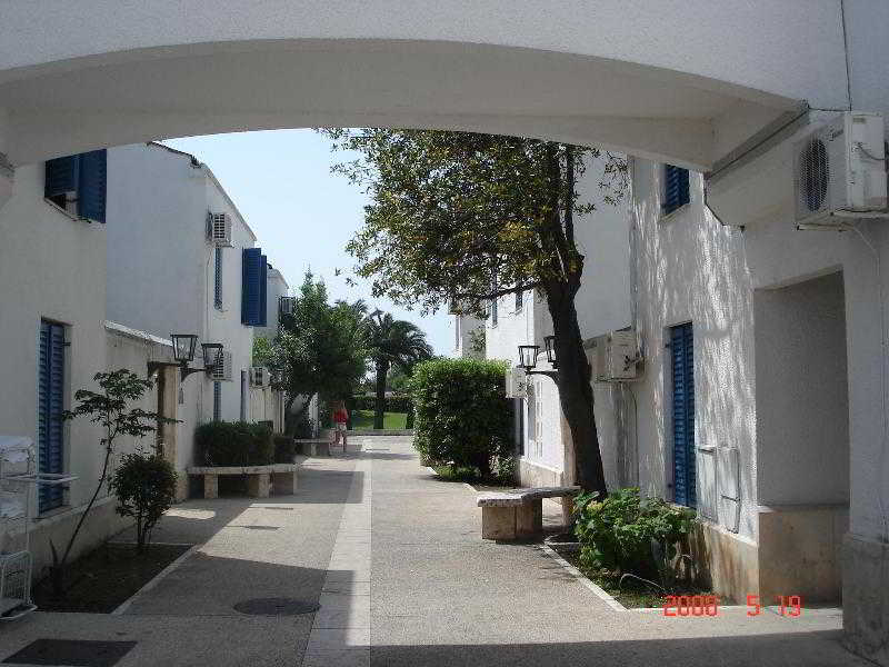 Slovenska Plaza Hotel 3*