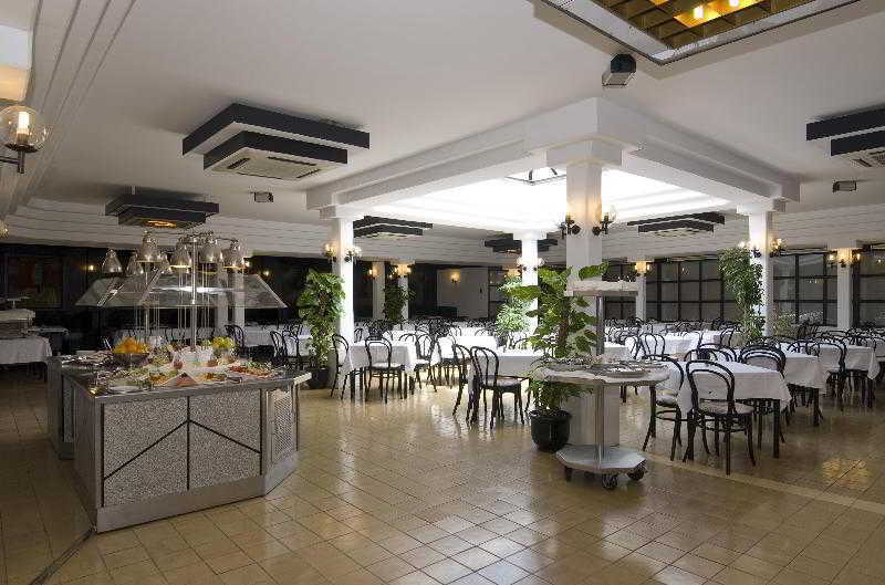 Hotel Slovenska Plaza 3*