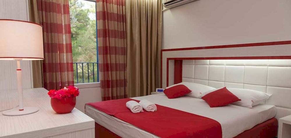 Hotel Slovenska Plaza 3*