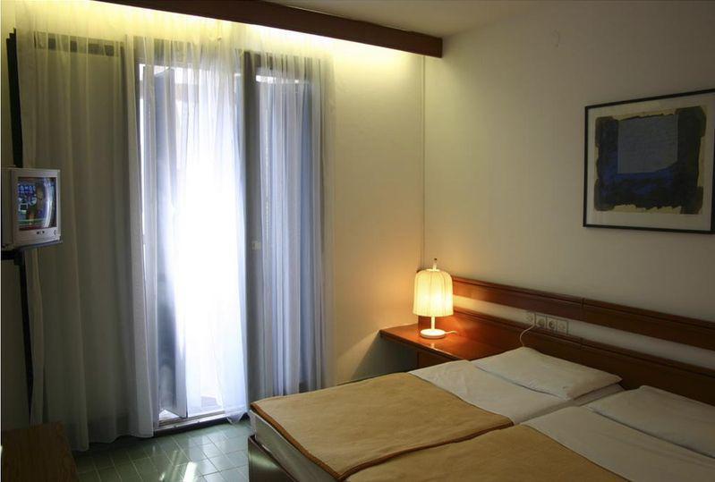 Slovenska Plaza 3* Budva